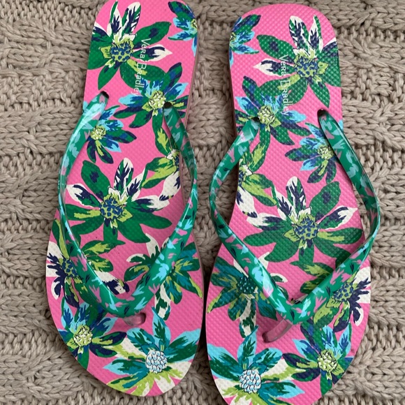Vera Bradley pink blue and green flip flops - Picture 3 of 3